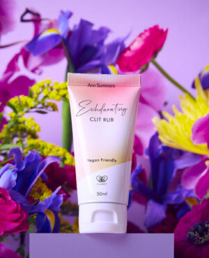 Exhilarating Clit Rub