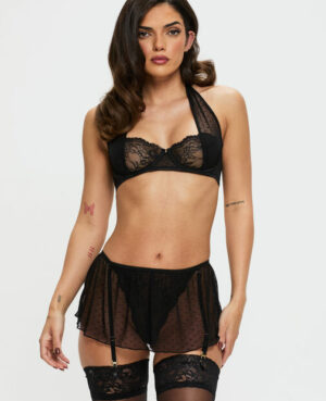 Tease Me Crotchless Set – Black